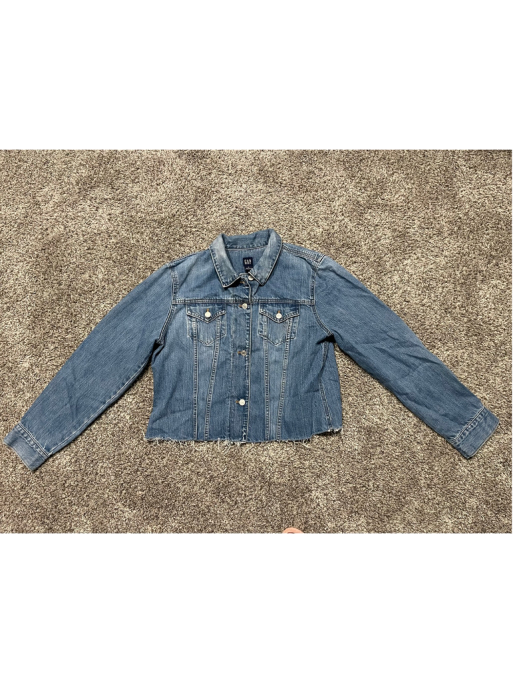 Gap Women’s Cropped Denim Jean Jacket, Raw Hem, Size XL, EUC